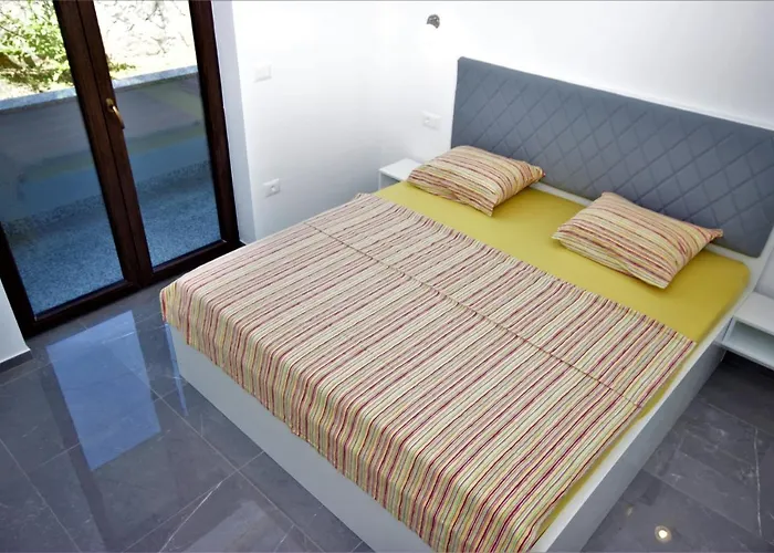 Smitran Apartamento
