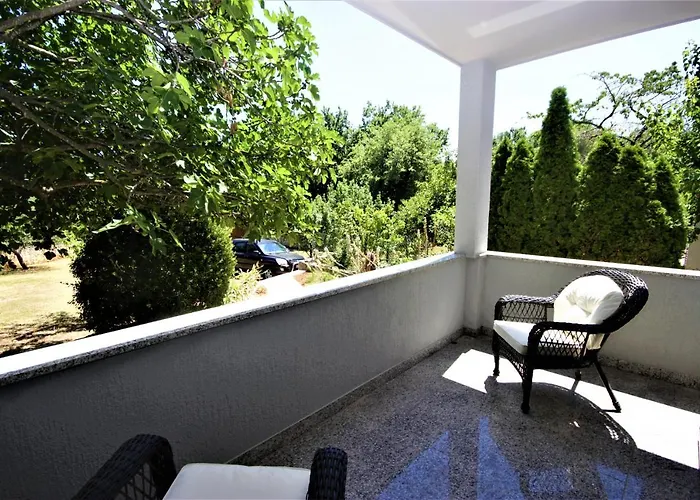 Smitran Lejlighed Banjole